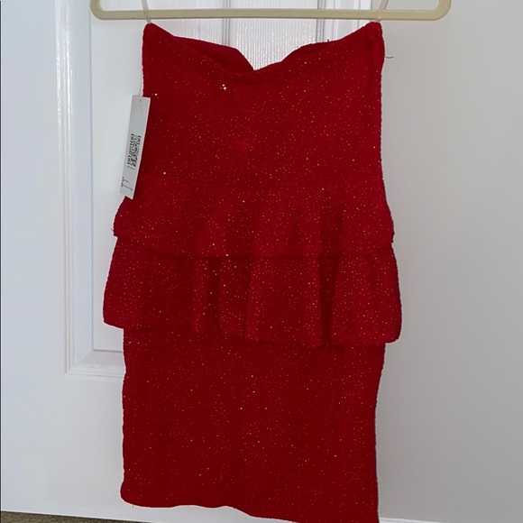 Shimmering red dress ❤️🍾💋 - Picture 3 of 3